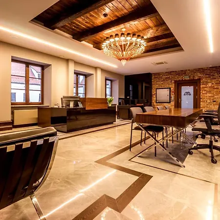 Palacyk Potockiego 住宿加早餐酒店 4*