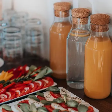 Palacyk Potockiego 住宿加早餐酒店 布拉涅沃