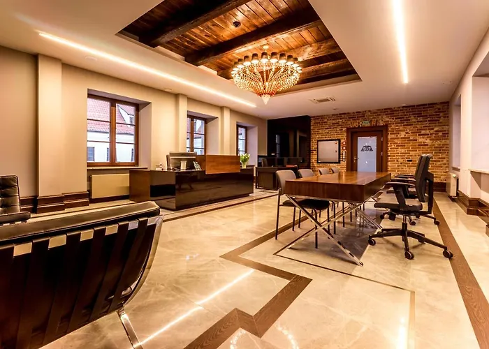 Palacyk Potockiego Bed & Breakfast 4*