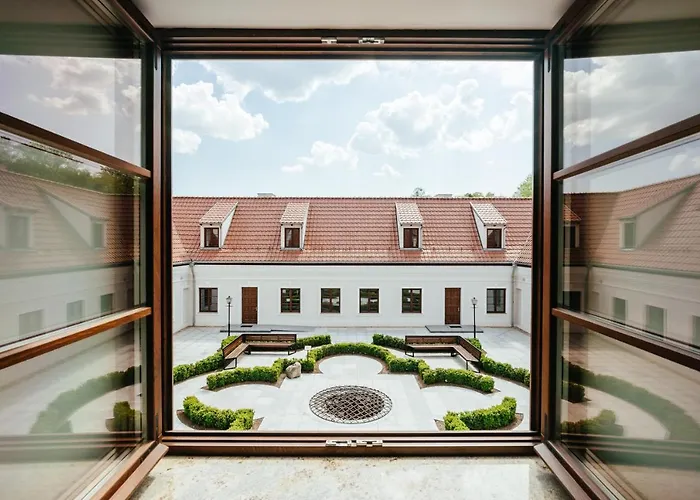 Palacyk Potockiego Bed & Breakfast